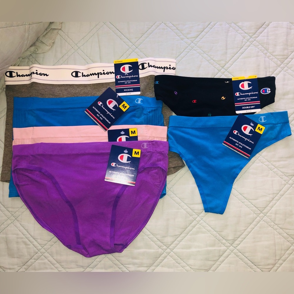 6 Champion panties (M)